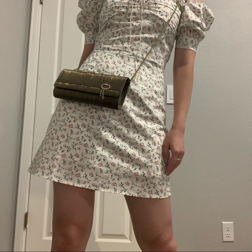 GORGEOUS JUNIPER CROSSBODY CLUTCH